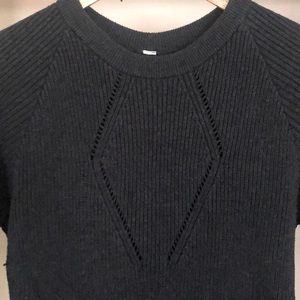 LULULEMON charcoal grey sweater
